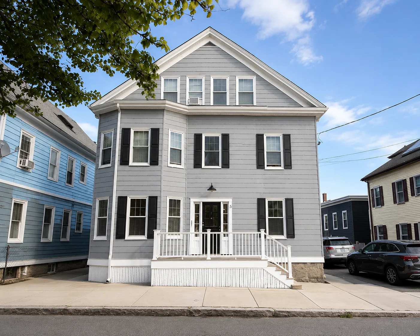 Salem St, Salem — Photo 4