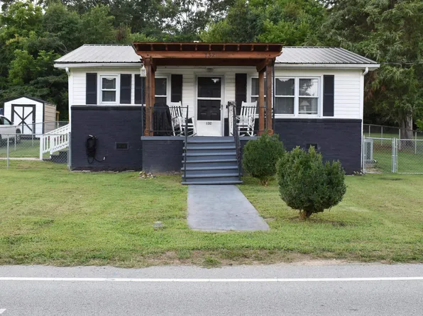 132 S Linda St, Cowpens, SC 29330