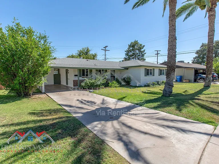 3409 E Indianola Ave — Photo 4