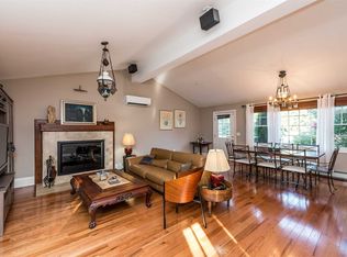 107 Valley Ave, Locust Valley, NY 11560