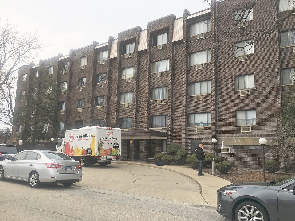 1st image of 8444 W Wilson Ave Unit 412