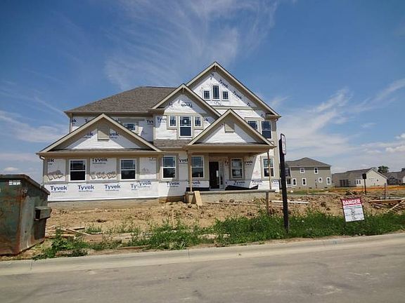 2nd image of 1200 Stone Trail Dr