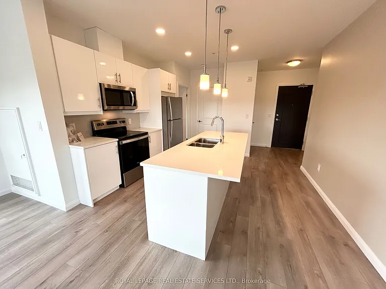 144 Watson Rd N #301 — Photo 3