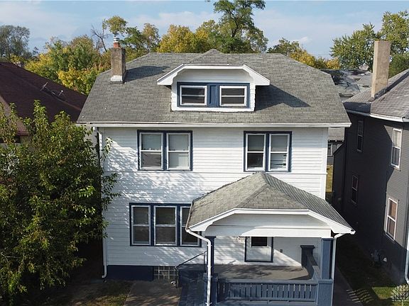 3rd image of 1209 Superior Ave