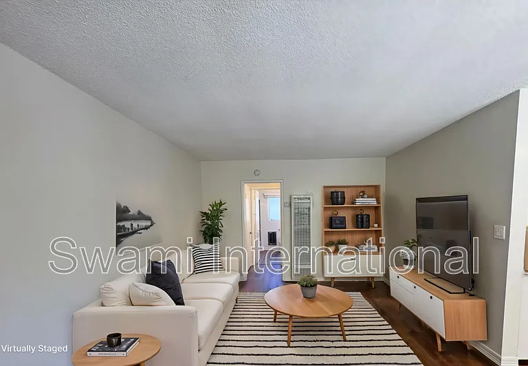 2936 W El Segundo Blvd #2 — Photo 1