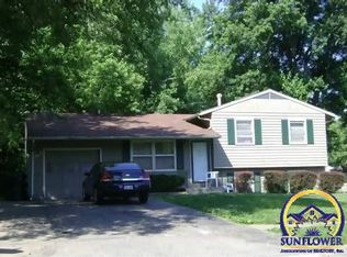 3907 SE Humboldt St, Topeka, KS 66609