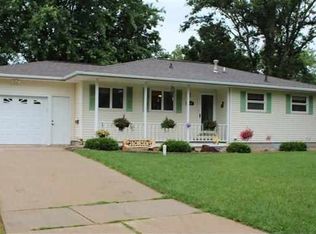 1919 1st Ave NW, Waverly, IA 50677
