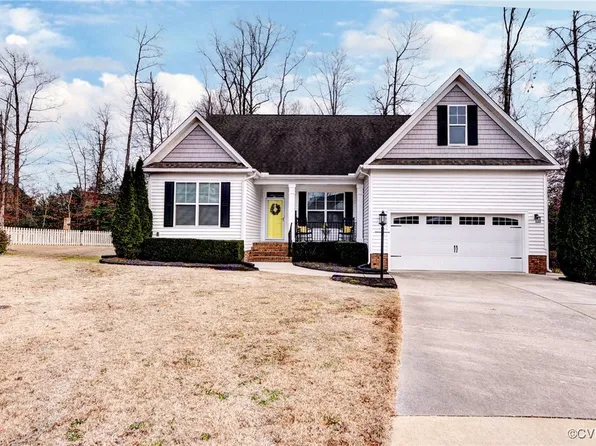 2831 Tea Rose Ct, Quinton, VA 23141