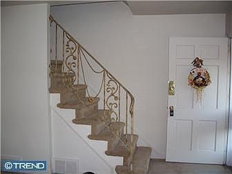 5th image of 3431 Valley Green Dr