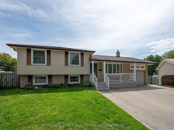 3rd image of 288 Fairhaven Cir