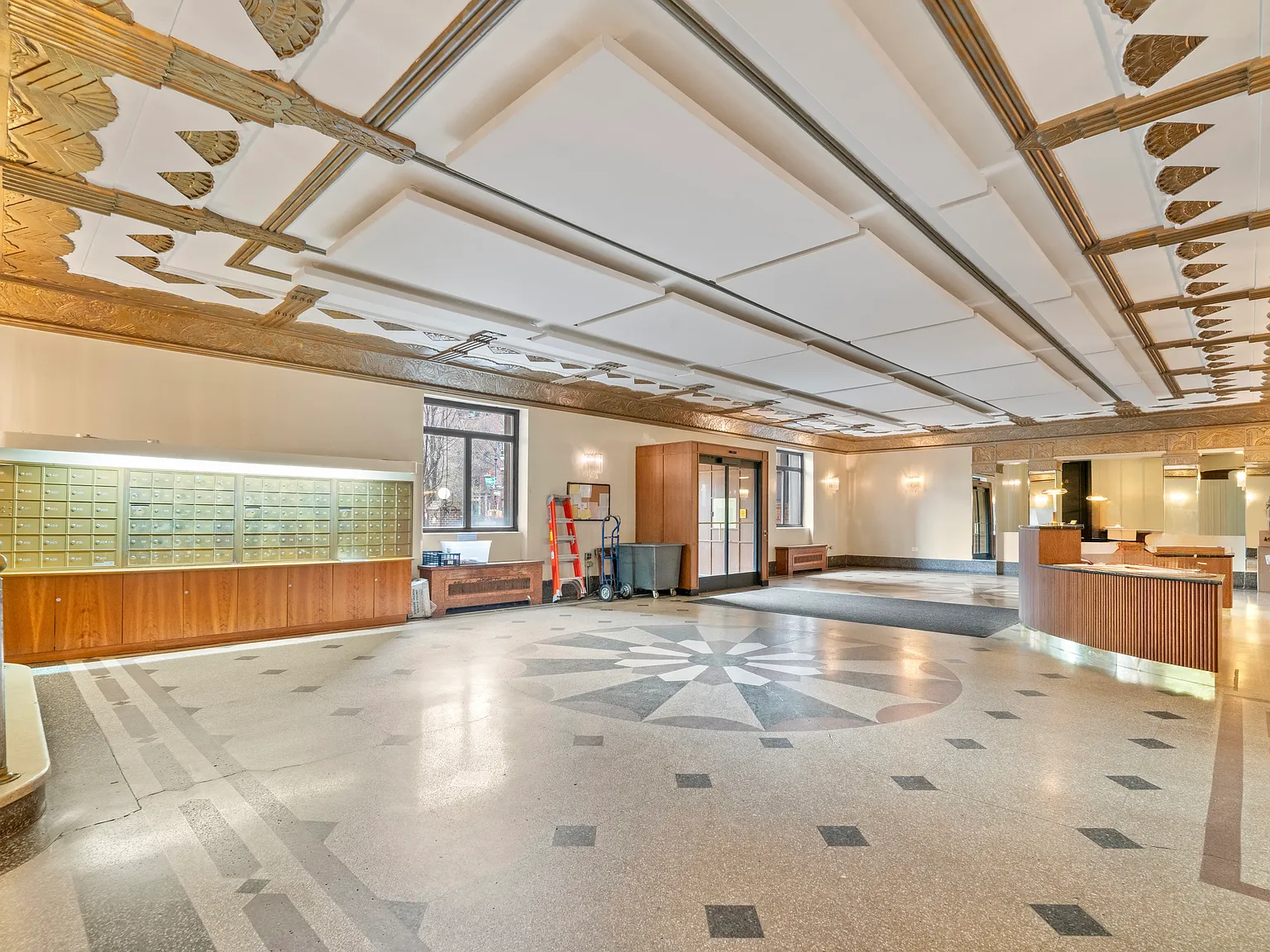 570 Westminster Rd — Photo 2