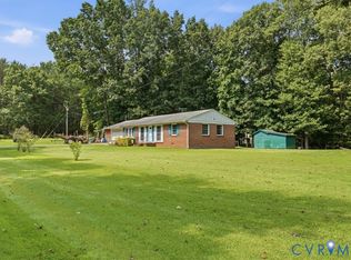 27 Garland Town Rd, Mineral, VA 23117