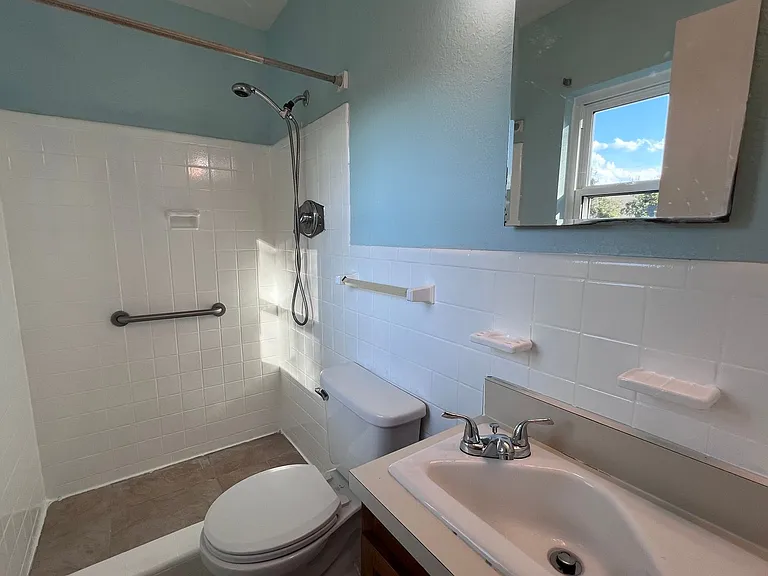 8330 Le Mesa St — Photo 32