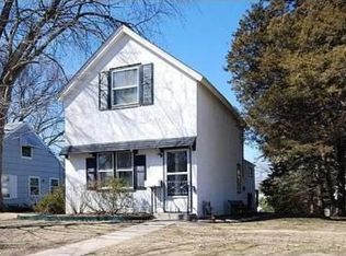 610 7th Ave S, Hopkins, MN 55343