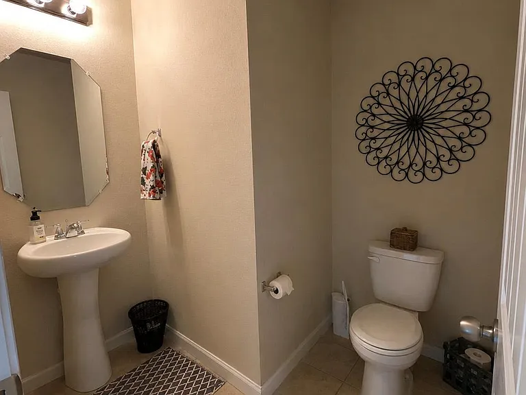 1403 Brashear Ct — Photo 12
