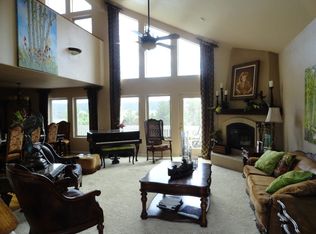 12592 Greenland Acres Rd, Larkspur, CO 80118