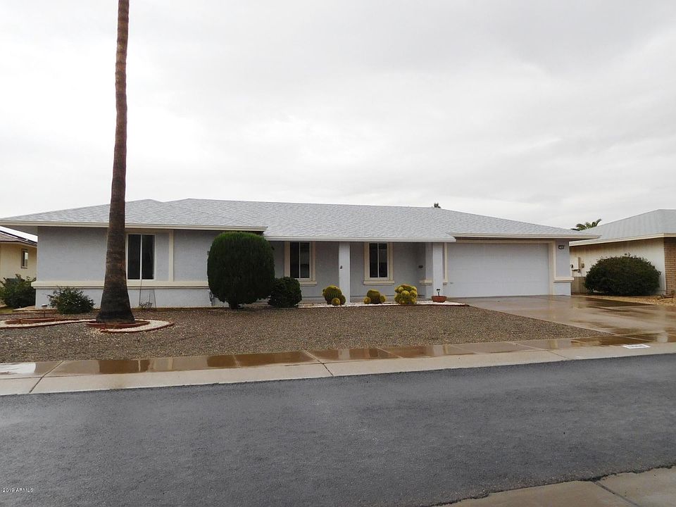 1st image of 11069 W Edgewood Dr