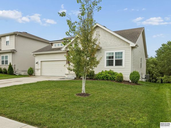 4352 S 214th St, Elkhorn, NE 68022 view 2
