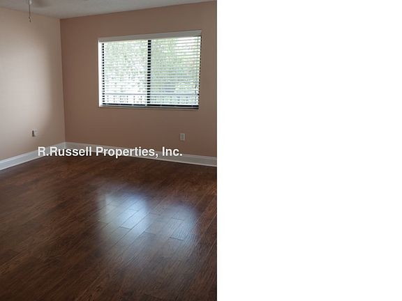5th image of 2517 Oak Park Way