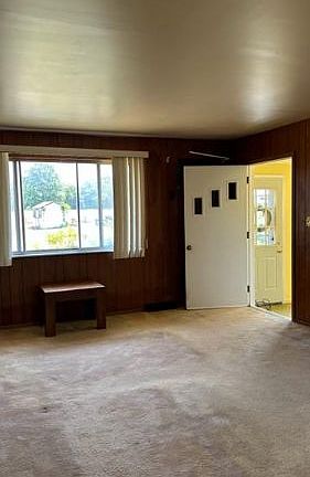 4th image of 127 Elmtowne Blvd