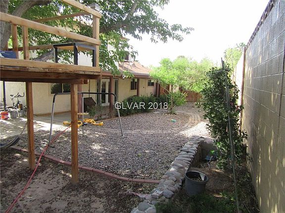 4th image of 3701 Crellin Cir