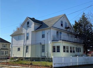 5 Whelden Ave, East Providence, RI 02914