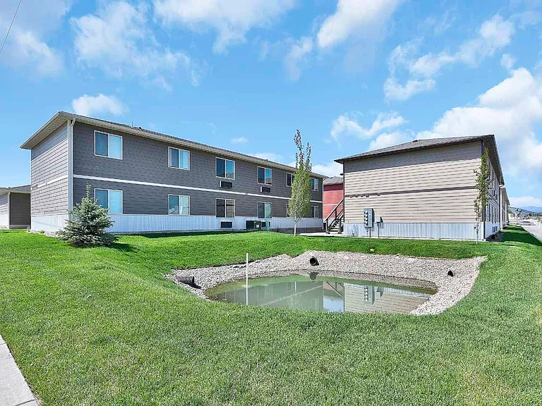 950 Gibbon Rd #3 — Photo 7
