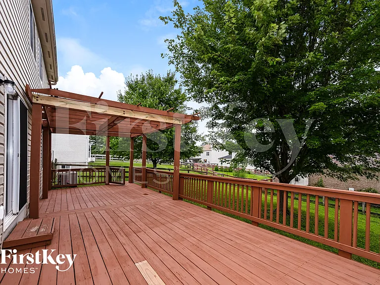6176 Fox Run Ln — Photo 14