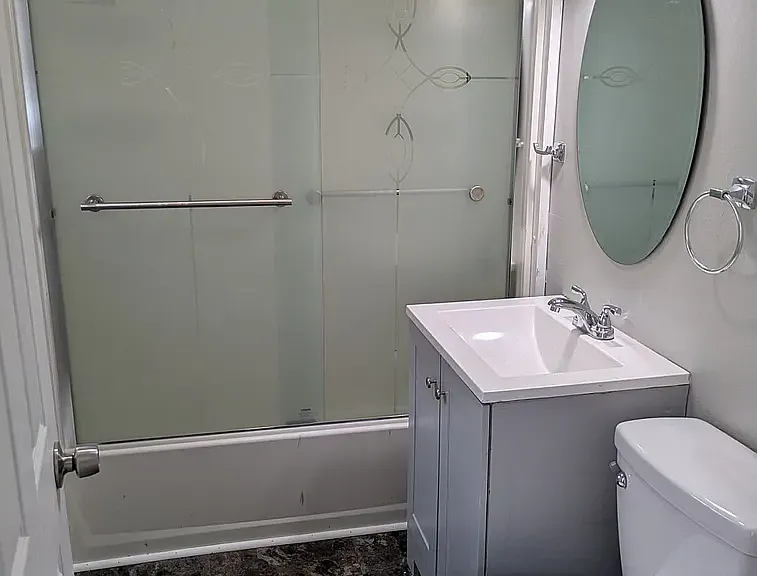 200 Ogden St #2 — Photo 2