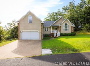 151 Silver Spur Ct, Camdenton, MO 65020