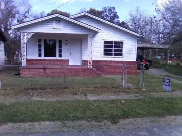 914 Murphy Ave, Prichard, AL 36610