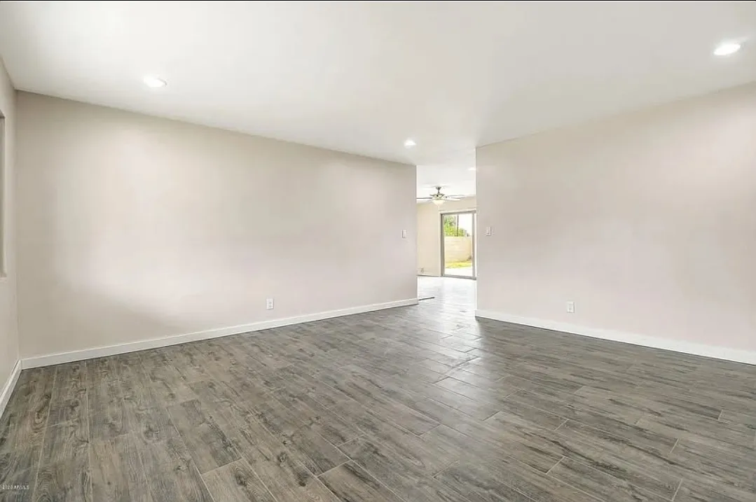 3 bed, 1475 sqft, $2,200 — Photo 3