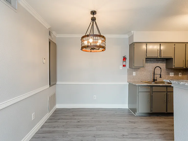 Villa Luna Apartments — Photo 27
