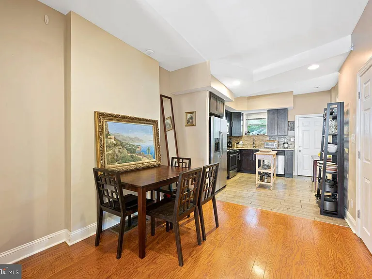 5215 Chancellor St — Photo 8