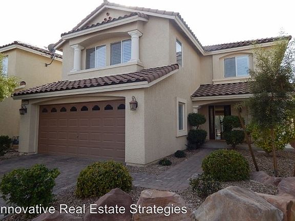 2nd image of 10915 Royal Highlands St