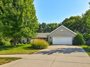 4998 Rundquist Ct, Rockford, IL 61114