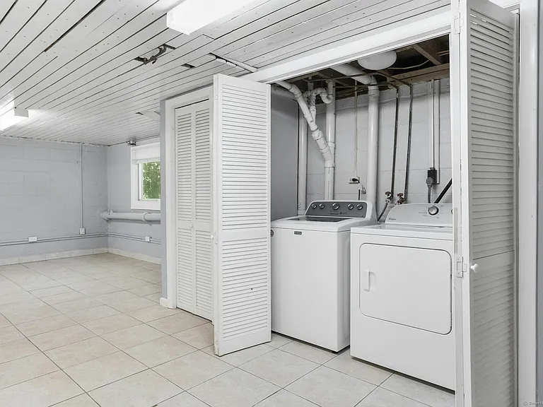 5 Wakerobin Rd — Photo 23