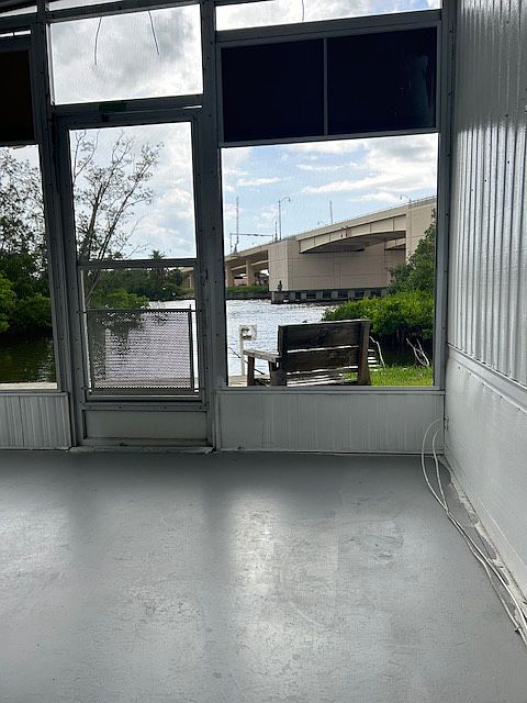 2nd image of 139 Bayou Dr