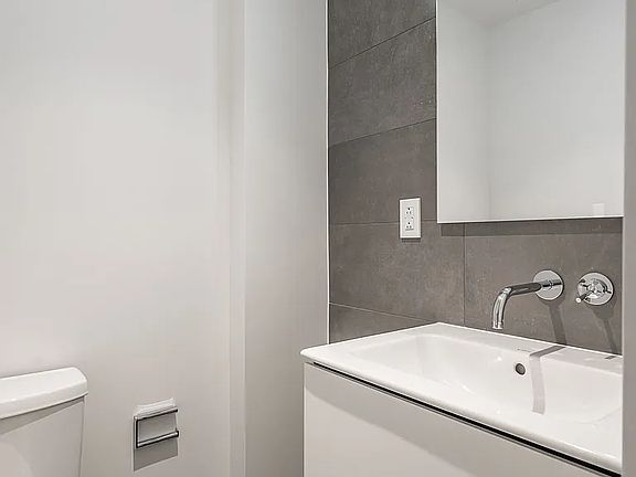 3rd image of 321 E 22nd St APT 6M
