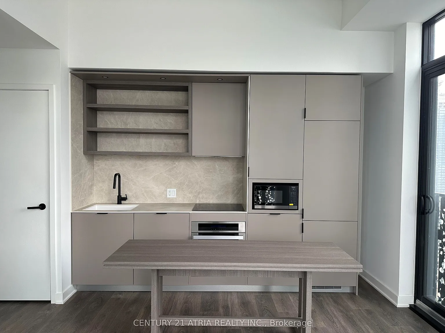 2 bed, $2,550 — Photo 4