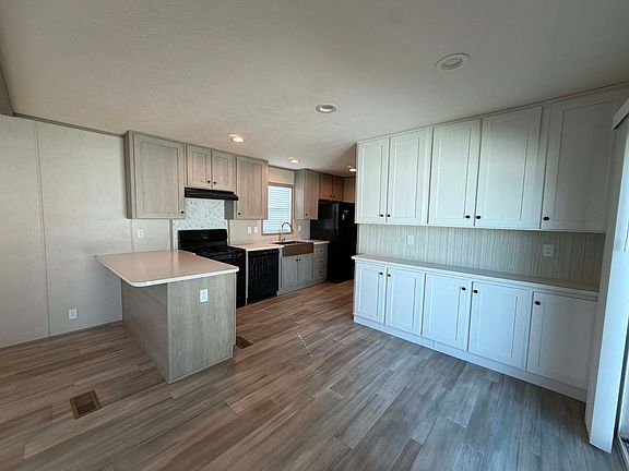 5th image of 149 Lombardy Way