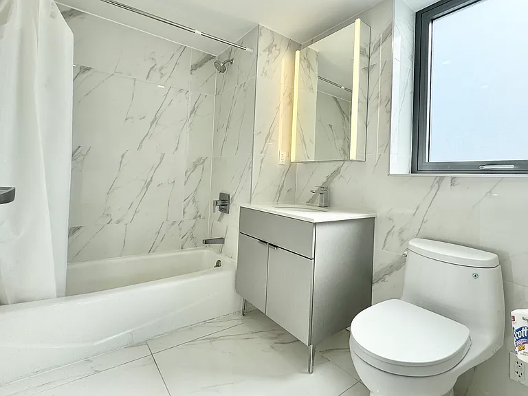 136-80 41st Ave #5C — Photo 8