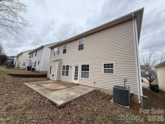4th image of 3338 Crutchfield Pl