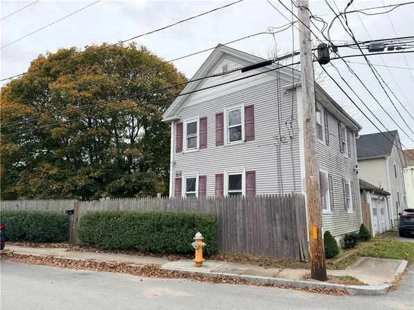 51 Cutler St, Warren, RI 02885