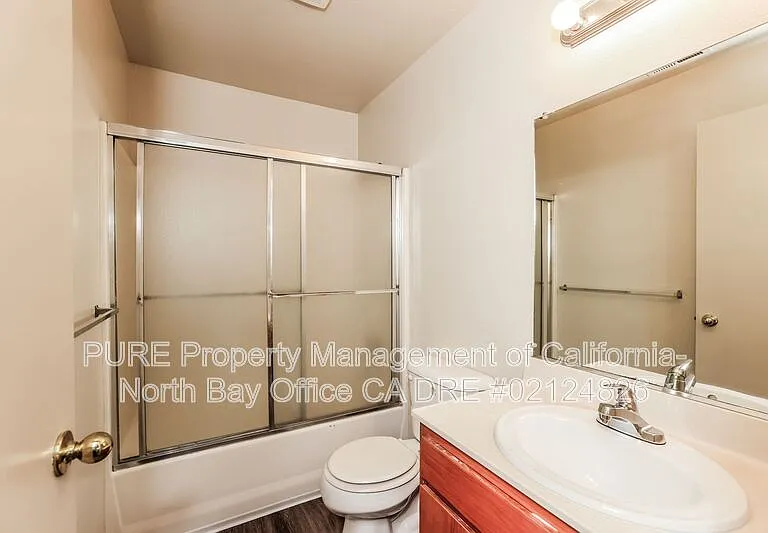 5256 Old Redwood Hwy #31 — Photo 7