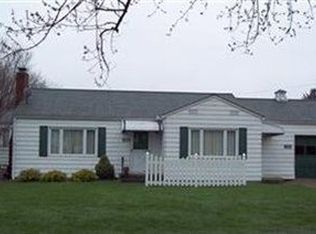 244 W Nimisila Rd, New Franklin, OH 44319