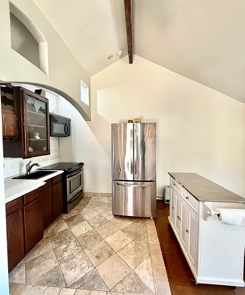 5801 La Goleta Rd #A — Photo 6