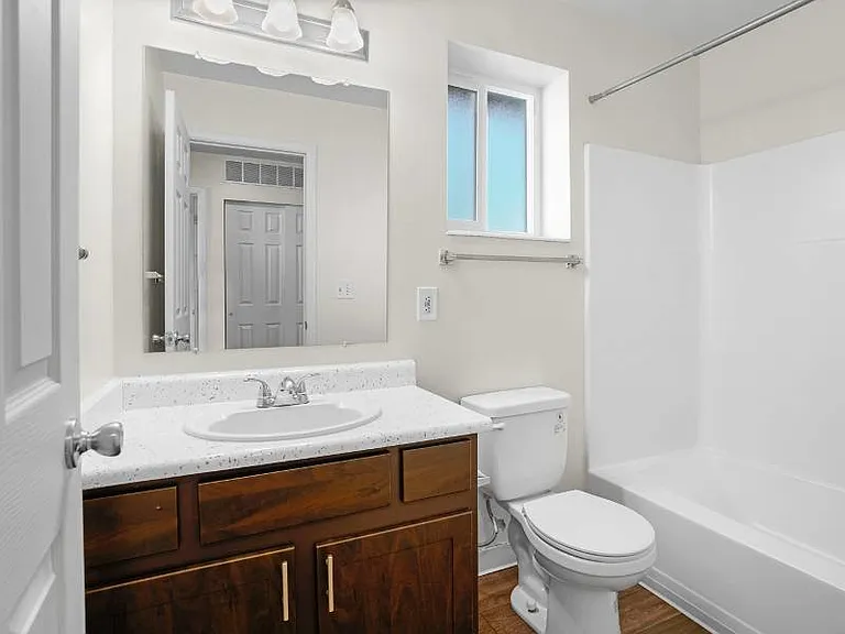 Mountain Ridge Manor — Photo 19