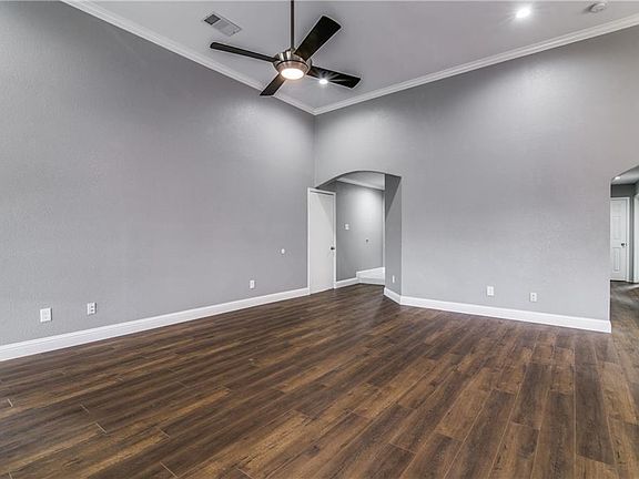 5th image of 5710 Cypress Dr