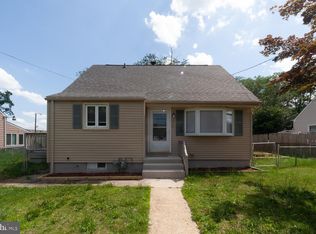 2114 S Brighton Ave, Clementon, NJ 08021